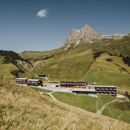 Hotel Adler Warth  Exterior photo