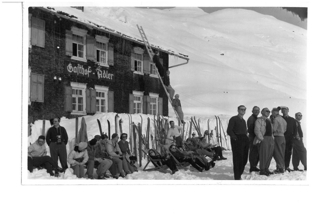 Hotel Adler Warth  Exterior photo