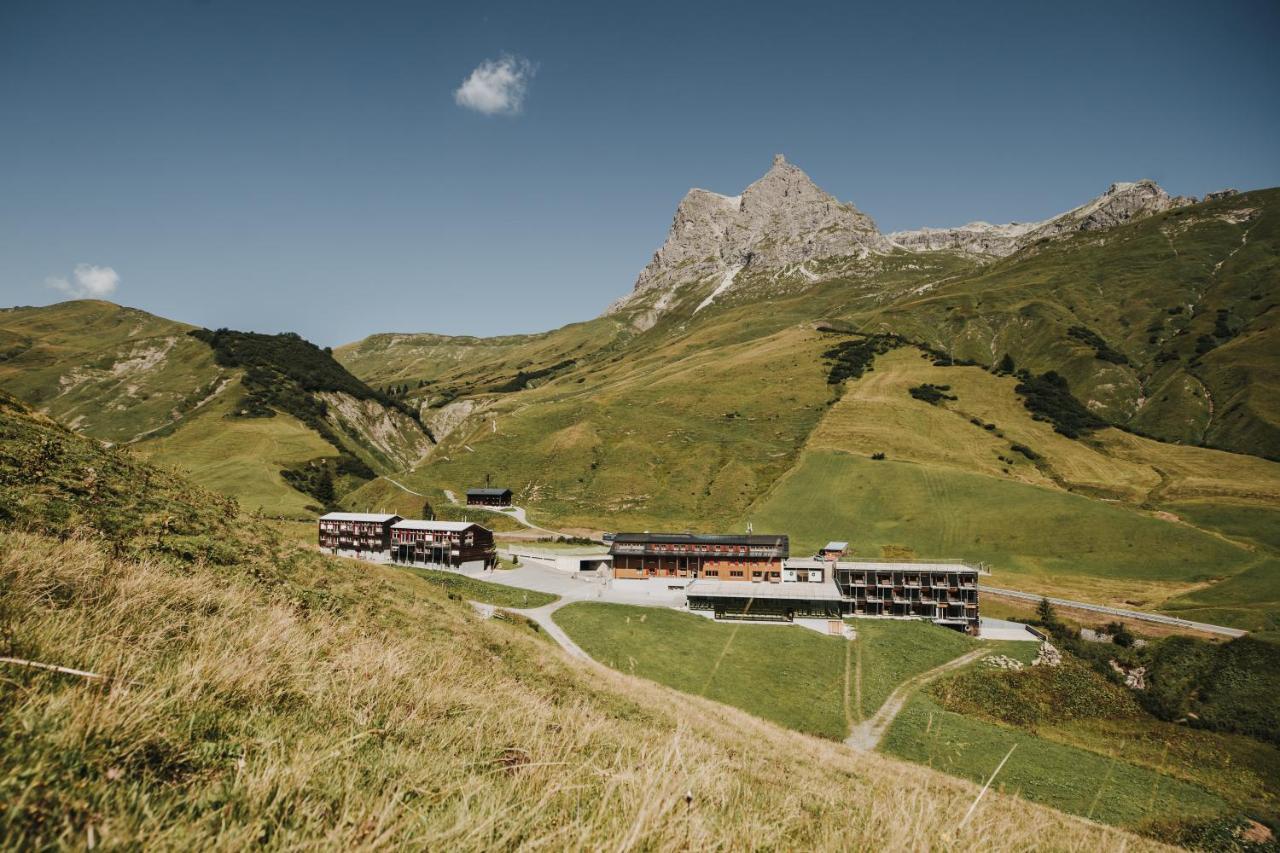 Hotel Adler Warth  Exterior photo